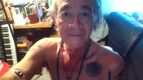 trashdiamond online show from April 2026 06:10:02 AM