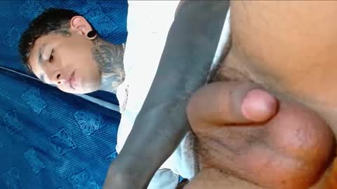 TRAV - INDEPENDENT MODEL online show from January 2025 09:32:02 PM