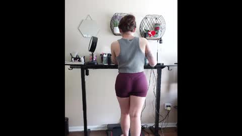 treadmillprincess online show from May 2026 08:54:02 PM