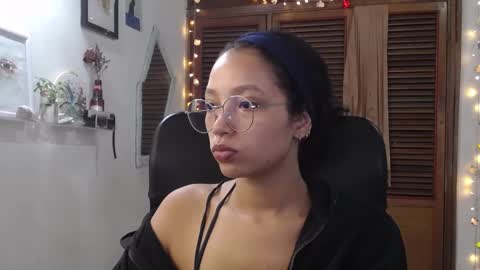 Emily online show from January 2025 03:21:01 PM