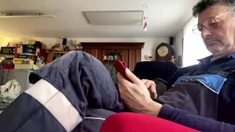 trebgeis1 online show from February 2025 02:37:01 PM