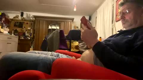 trebgeis1 online show from February 2025 05:43:01 PM