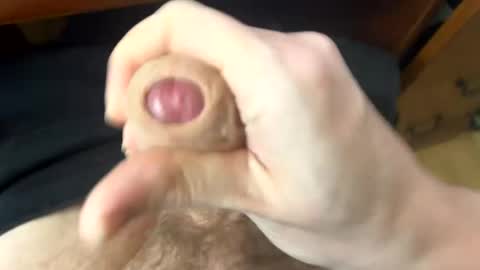 Snapshot of tree553 chatting on February 2025 08:20:02 PM tree553 online show from February 2025 08:20:02 PM