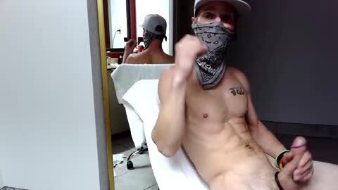 Snapshot of treeburner1 chatting on November 2025 06:04:02 AM TreeBurner1 online show from November 2025 06:04:02 AM