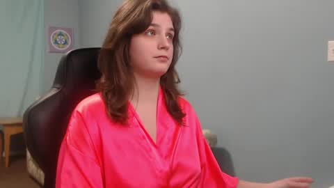 TreeJeanne online show from February 2025 09:24:01 AM