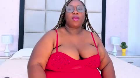 Treisy Vixen big ass online show from June 2026 03:28:01 AM