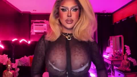 Jade online show from September 2025 11:10:01 AM