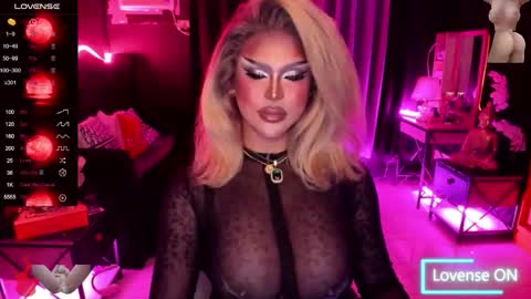 Jade online show from October 2025 07:18:02 AM