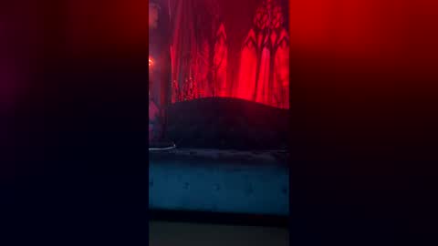 Snapshot of trent_pounder chatting on July 2026 08:27:02 AM Trent Pounder online show from July 2026 08:27:02 AM