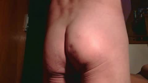 Snapshot of trevluv77 chatting on November 2025 10:14:02 AM trevluv77 online show from November 2025 10:14:02 AM