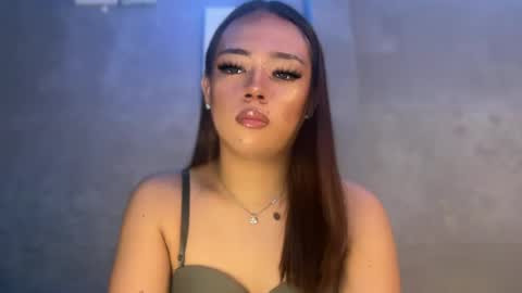 trexie_fucks15 online show from June 2026 02:11:01 AM