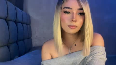 trexie_fucks15 online show from July 2026 04:18:01 AM