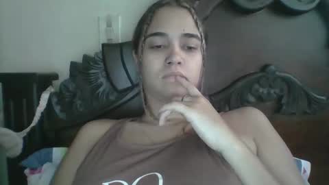 Snapshot of triana_bell chatting on November 2025 02:41:01 PM triana_bell online show from November 2025 02:41:01 PM
