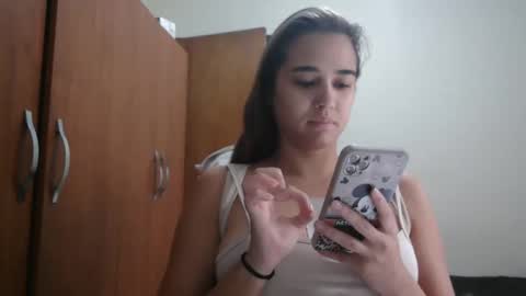 Snapshot of triana_bell chatting on February 2026 03:30:02 PM triana_bell online show from February 2026 03:30:02 PM