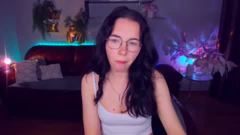 TriciaDaisy online show from June 2026 08:26:01 AM