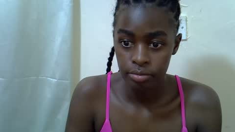 Snapshot of trickle_star chatting on February 2026 11:19:01 AM Asteric online show from February 2026 11:19:01 AM