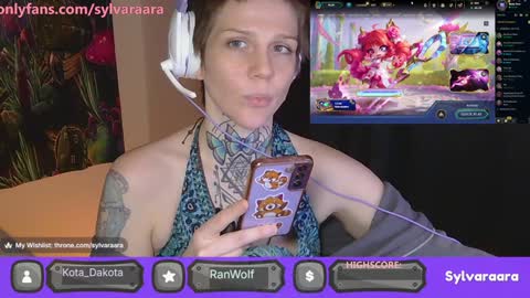 Snapshot of tricky_nymph chatting on January 2026 01:20:02 AM Cassie online show from January 2026 01:20:02 AM