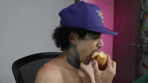 - trieone online show from April 2026 02:33:01 PM