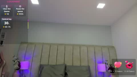 Triexi Mars online show from May 2026 12:12:01 PM