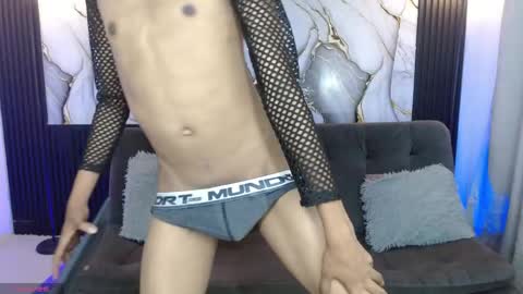 Johan online show from April 2026 01:58:02 AM