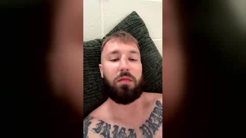 Snapshot of triley10 chatting on April 2026 12:11:02 AM triley10 online show from April 2026 12:11:02 AM