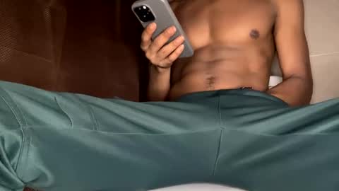 WapBopper online show from September 2025 09:44:01 AM