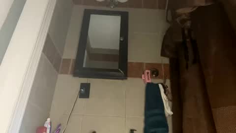 WapBopper online show from October 2025 08:54:02 AM