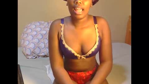 trina_z online show from June 2026 09:54:02 PM