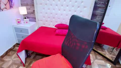 SOFIA online show from November 2025 12:19:01 AM