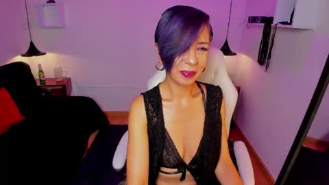 Snapshot of trinityy__ chatting on May 2026 08:27:01 PM trinityy__ online show from May 2026 08:27:01 PM