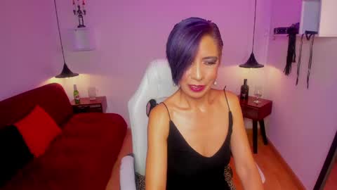 Snapshot of trinityy__ chatting on June 2026 08:00:01 PM trinityy__ online show from June 2026 08:00:01 PM