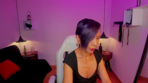 Snapshot of trinityy__ chatting on June 2026 07:25:01 PM trinityy__ online show from June 2026 07:25:01 PM