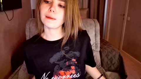 tripleprinces online show from September 2025 07:25:02 AM