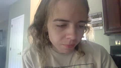 trippybb222 online show from October 2025 06:03:01 PM