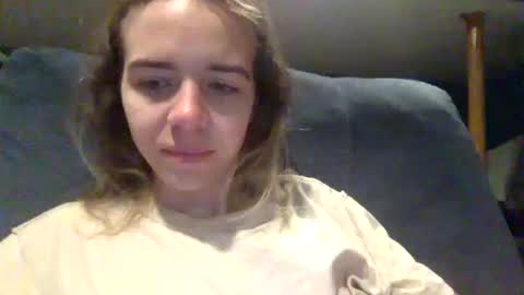 trippybb222 online show from October 2025 02:19:01 PM