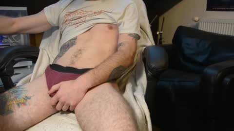 Snapshot of tripstocum chatting on December 2024 03:46:01 PM FluideAmer online show from December 2024 03:46:01 PM