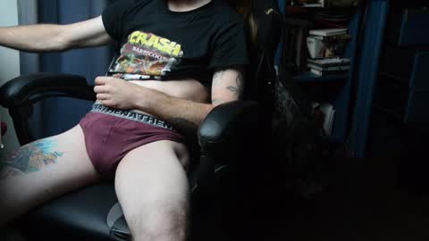 Snapshot of tripstocum chatting on November 2025 11:41:01 AM FluideAmer online show from November 2025 11:41:01 AM