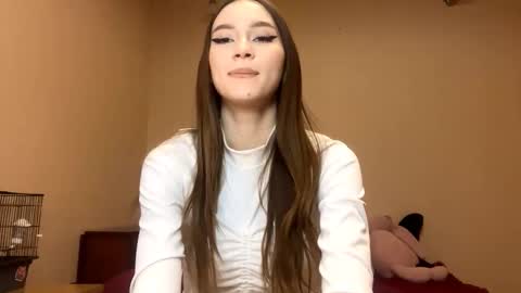 Snapshot of trishaawbrey chatting on October 2025 01:24:02 PM Ur Trisha online show from October 2025 01:24:02 PM