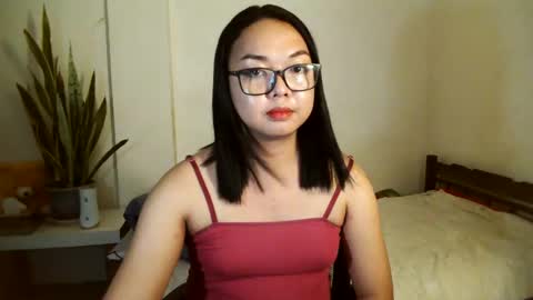 Snapshot of trishakera chatting on December 2024 11:15:02 AM trisha online show from December 2024 11:15:02 AM