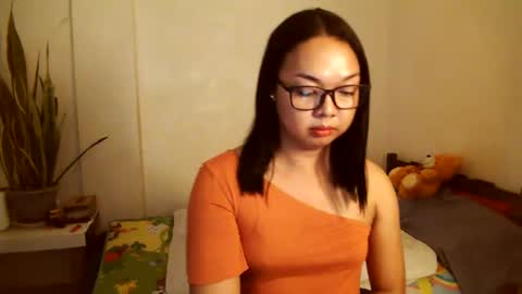 Snapshot of trishakera chatting on January 2025 12:37:02 AM trisha online show from January 2025 12:37:02 AM