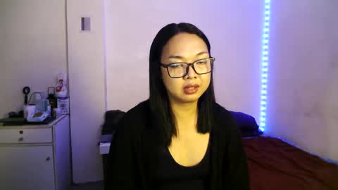 Snapshot of trishakera chatting on February 2025 10:20:02 PM trisha online show from February 2025 10:20:02 PM