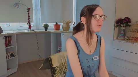 Viola online show from June 2026 04:04:01 AM