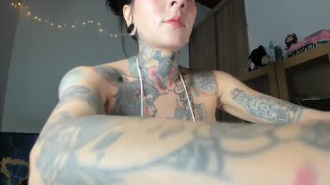 Tristan And Samara online show from April 2026 08:36:02 PM