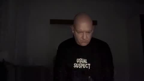 Snapshot of tritonspace chatting on September 2025 05:30:01 AM Triton online show from September 2025 05:30:01 AM