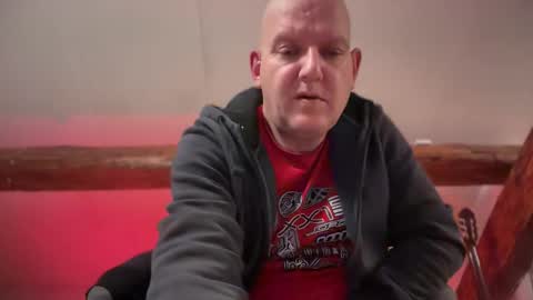 Snapshot of tritonspace chatting on October 2025 10:19:01 PM Triton online show from October 2025 10:19:01 PM