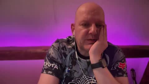 Triton online show from April 2026 11:33:02 PM