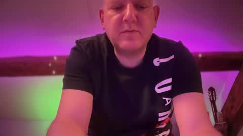 Triton online show from April 2026 01:42:02 AM