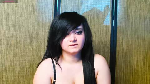 Snapshot of trixiedoescamcam chatting on February 2025 07:05:02 PM trixiedoescamcam online show from February 2025 07:05:02 PM