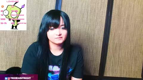 Snapshot of trixiedoescamcam chatting on October 2025 10:51:02 PM trixiedoescamcam online show from October 2025 10:51:02 PM