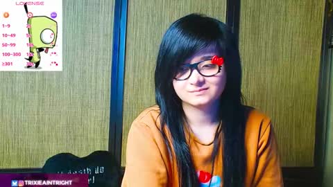 Snapshot of trixiedoescamcam chatting on November 2025 11:50:01 PM trixiedoescamcam online show from November 2025 11:50:01 PM